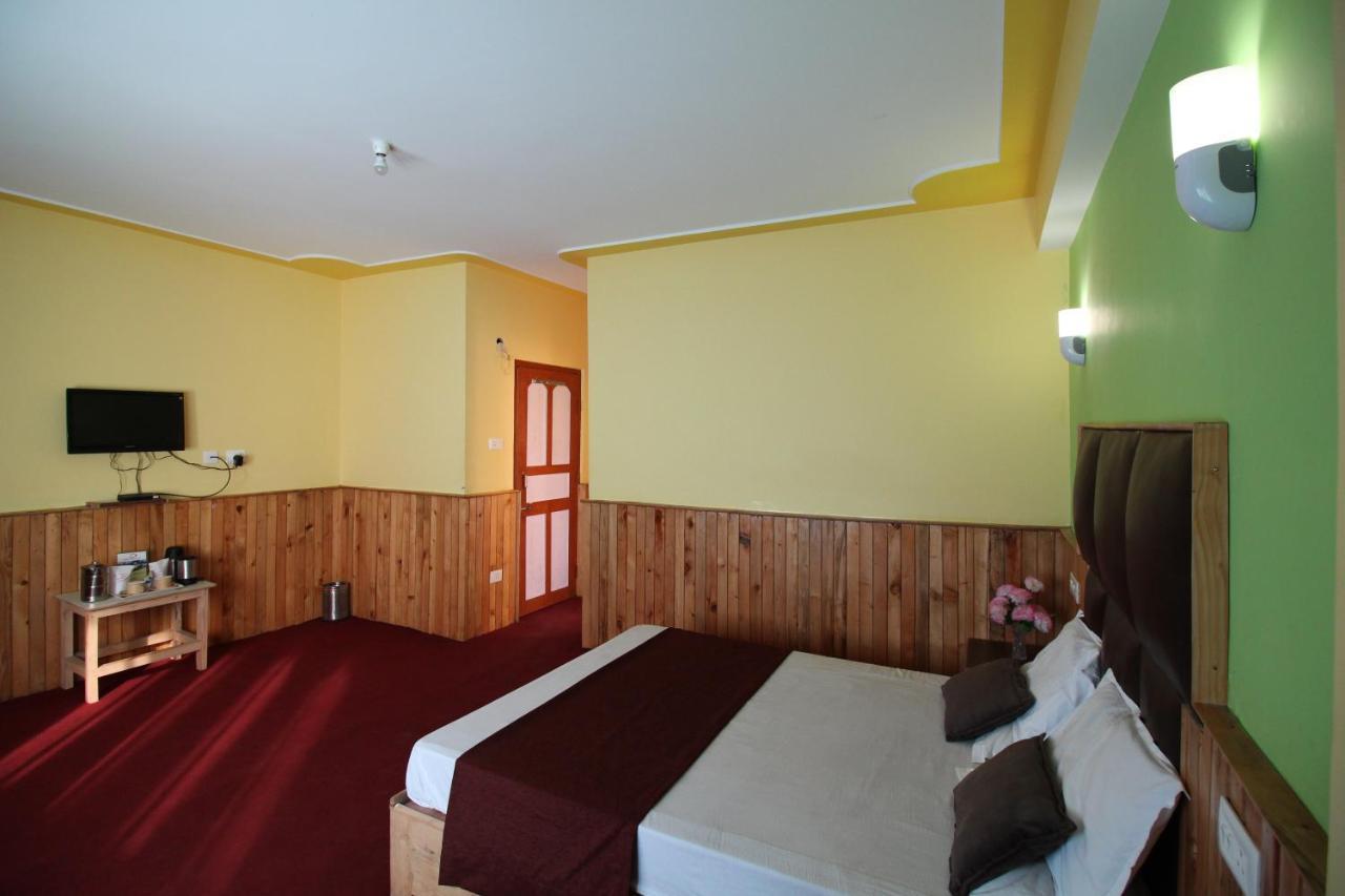 Delight Royal Lachen Exterior foto